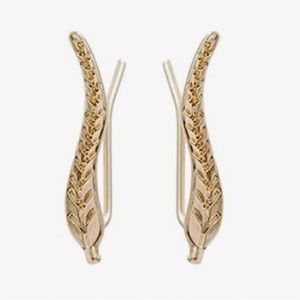 🐣🐣 10/$65 I ACCEPT OFFERS  🛍🥰🙂